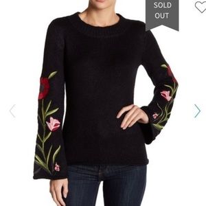 Romeo & Juliet Couture Flower Sleeves Sweater